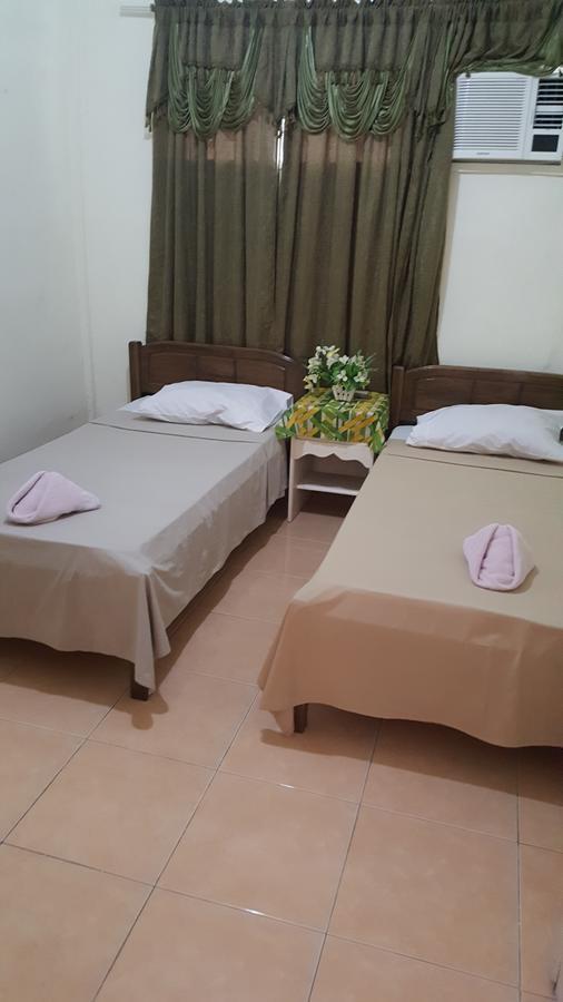 Newport Oak Pension Inn Città di Tagbilaran Esterno foto