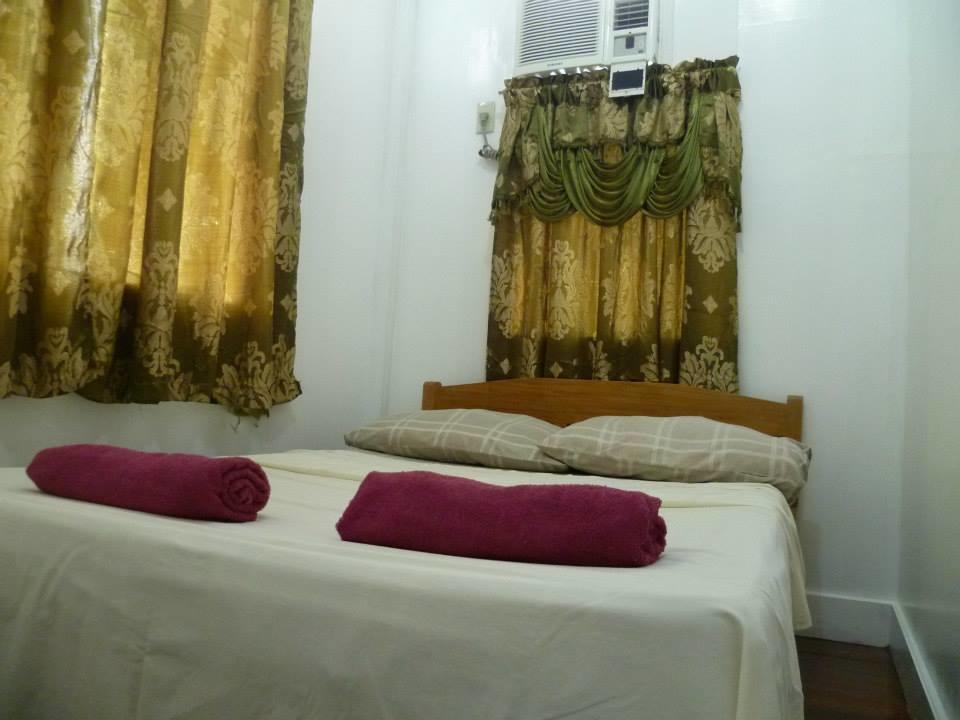 Newport Oak Pension Inn Città di Tagbilaran Esterno foto